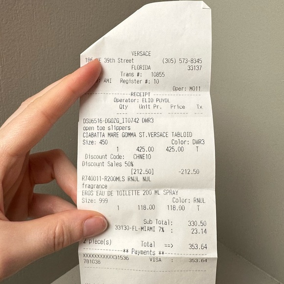 ⚫️ VERSACE 🔴
Men's Tabloid Print Slide Sandals - Picture 2 of 6